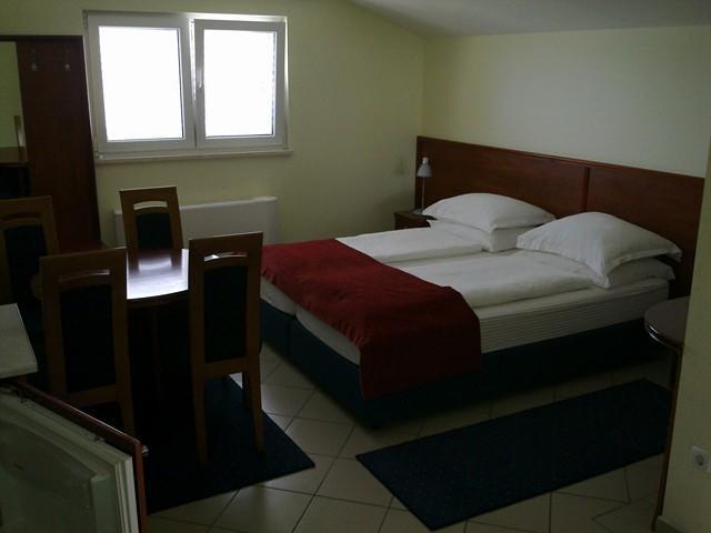 Apartments Vila Kristina Baska Voda Exterior photo