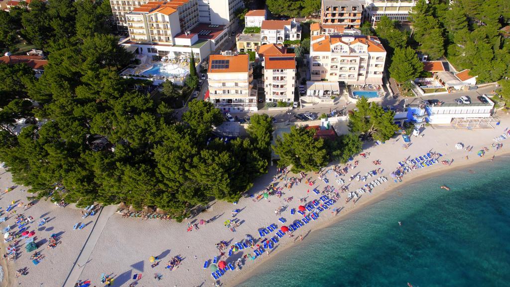 Apartments Vila Kristina Baska Voda Exterior photo